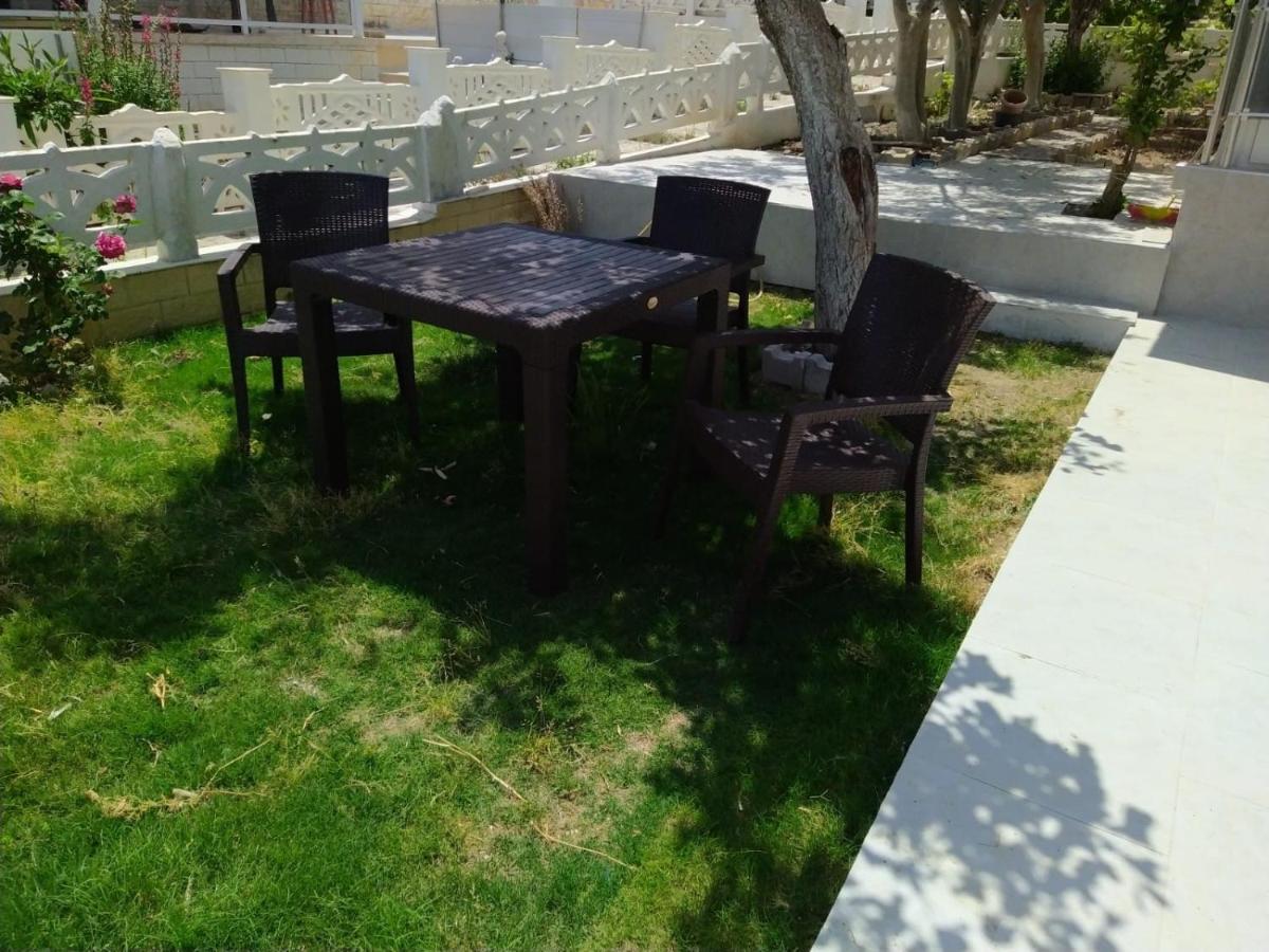 Cesme Burcu Sitesi Yaman Vila Exterior foto