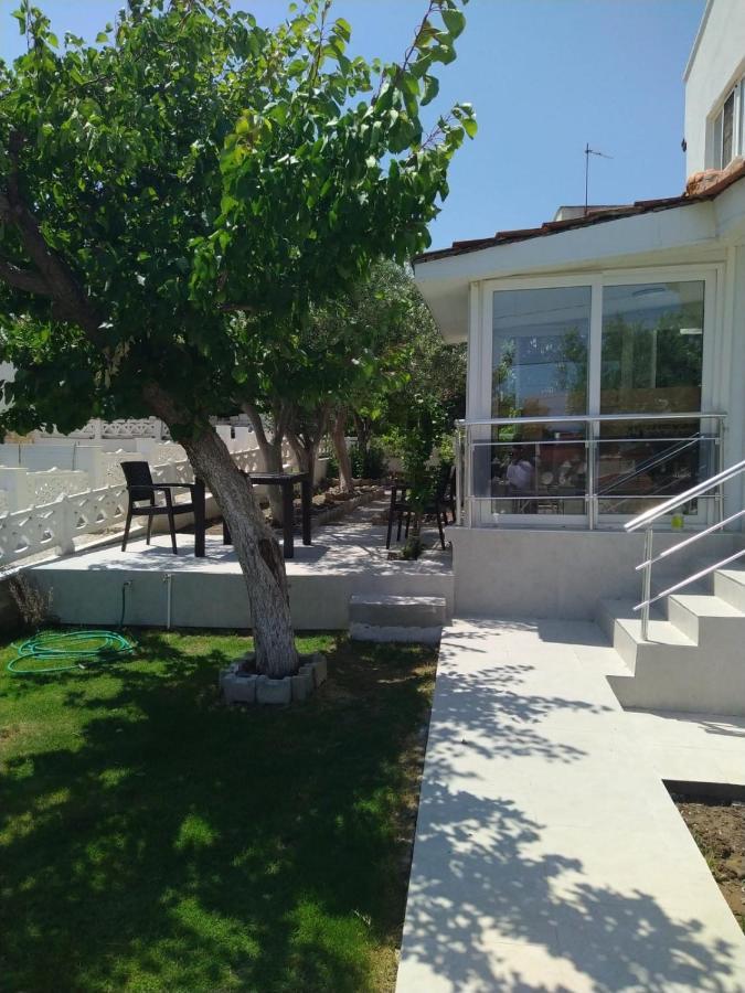 Cesme Burcu Sitesi Yaman Vila Exterior foto