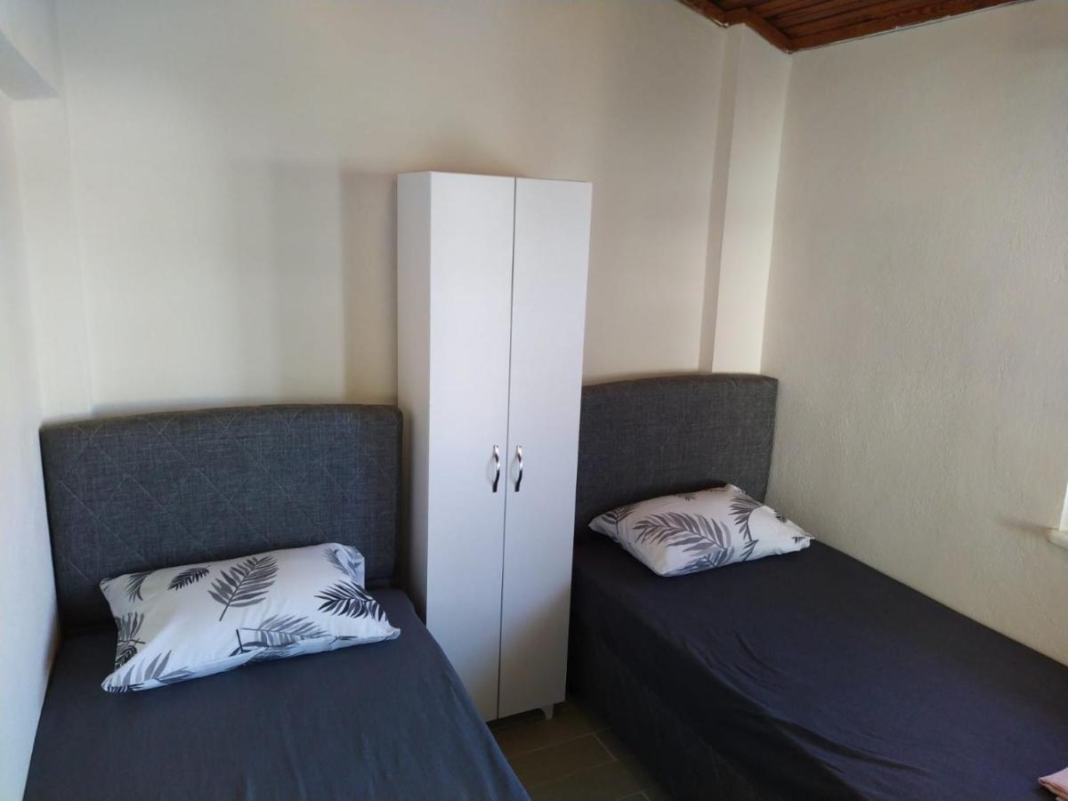 Cesme Burcu Sitesi Yaman Vila Exterior foto