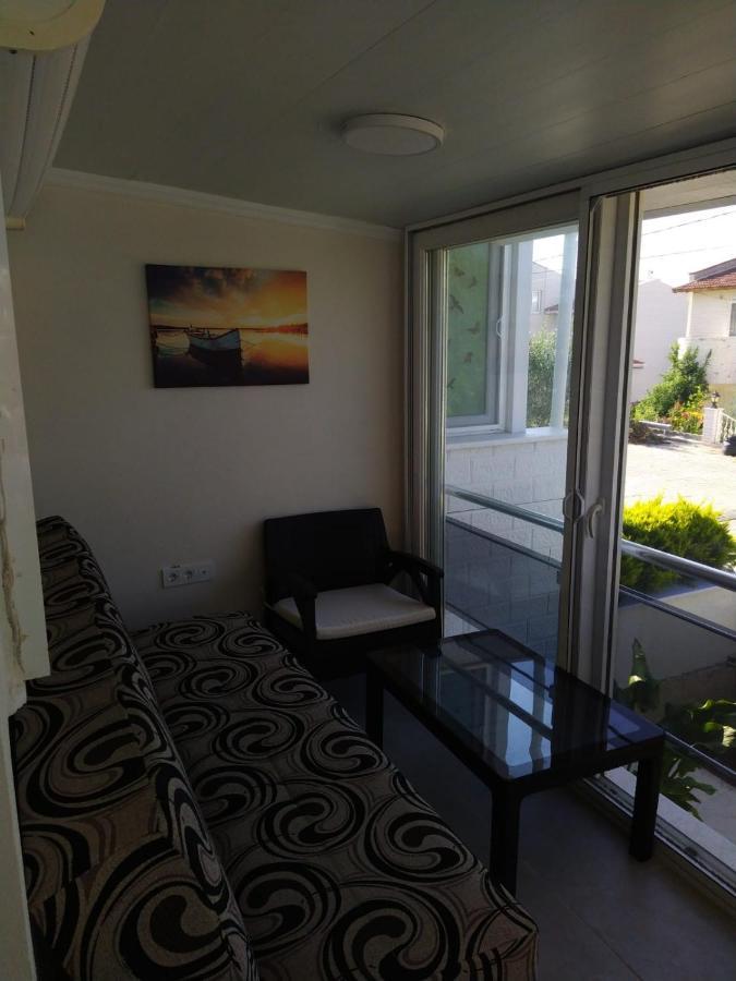 Cesme Burcu Sitesi Yaman Vila Exterior foto