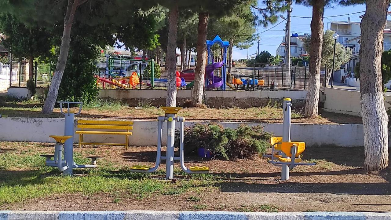 Cesme Burcu Sitesi Yaman Vila Exterior foto