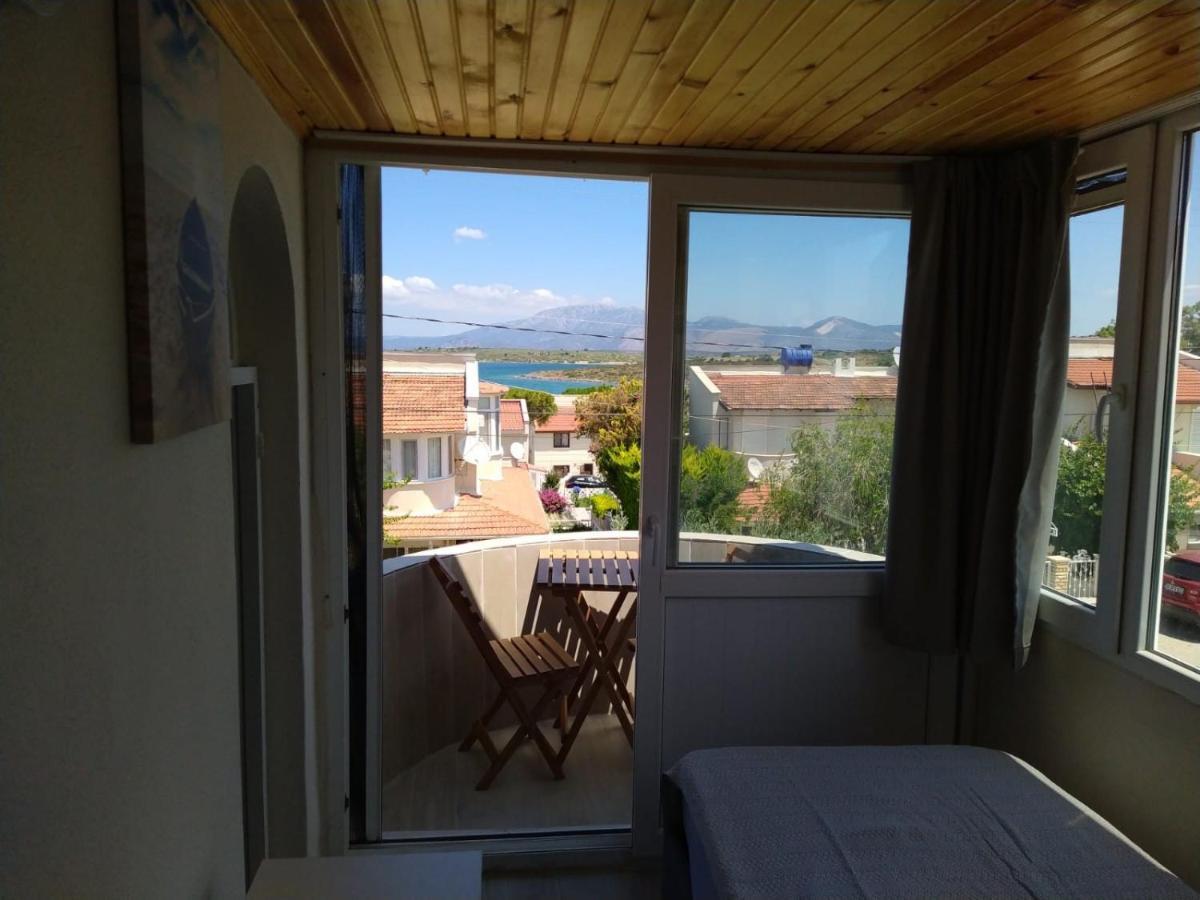 Cesme Burcu Sitesi Yaman Vila Exterior foto