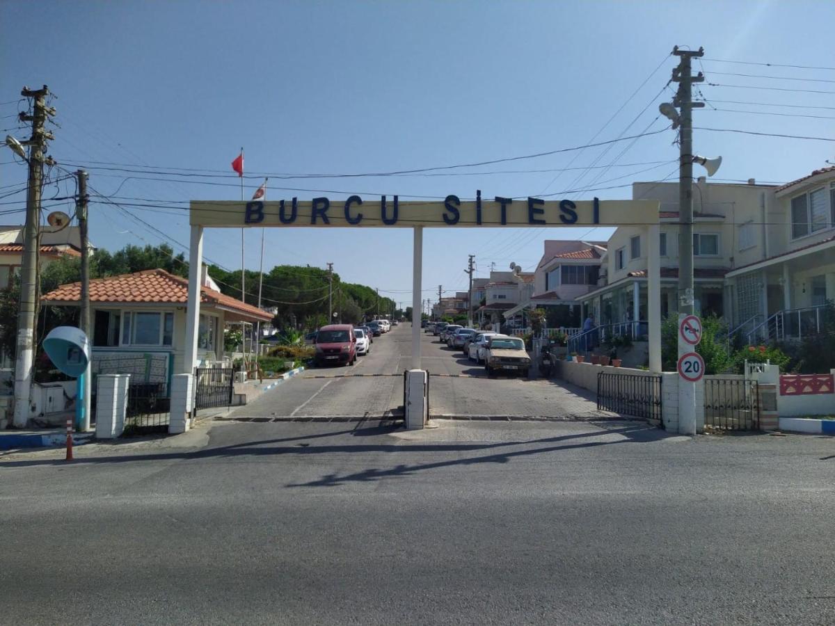 Cesme Burcu Sitesi Yaman Vila Exterior foto